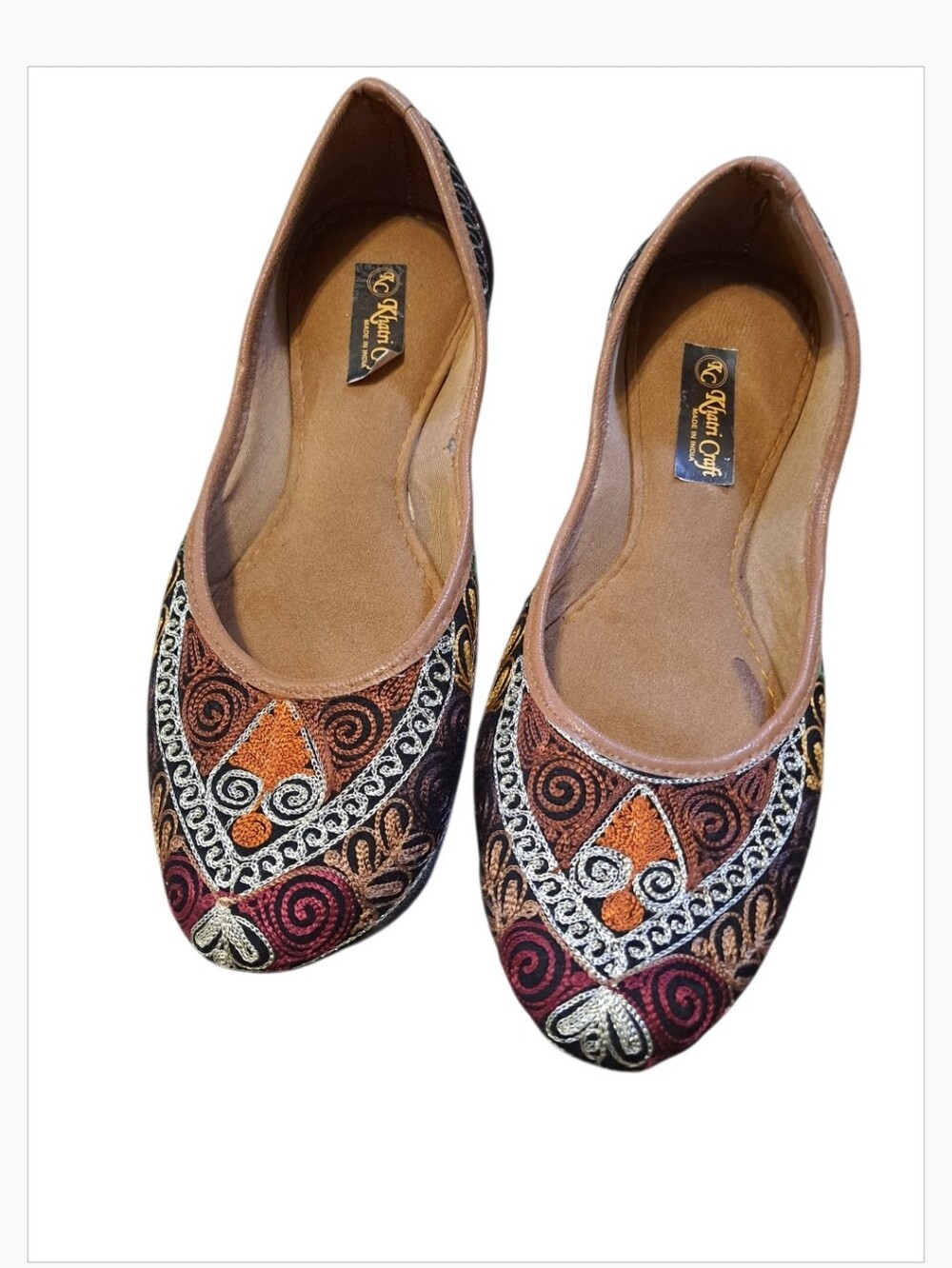 Khatru Craft Multicolor Embroidered Jutti Flats
